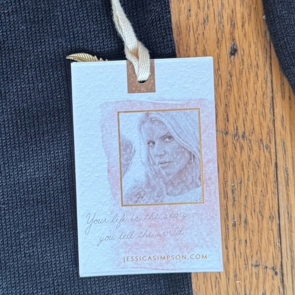 Women’s Jessica Simpson Black Off-Shoulder Blouse size 3X - Picture 12 of 12